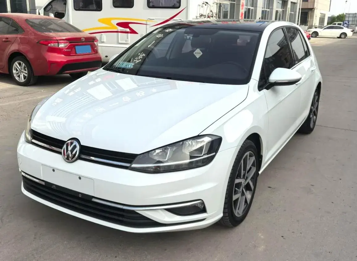 2020 Volkswagen Golf 1.4T 150HP L4 7DCT