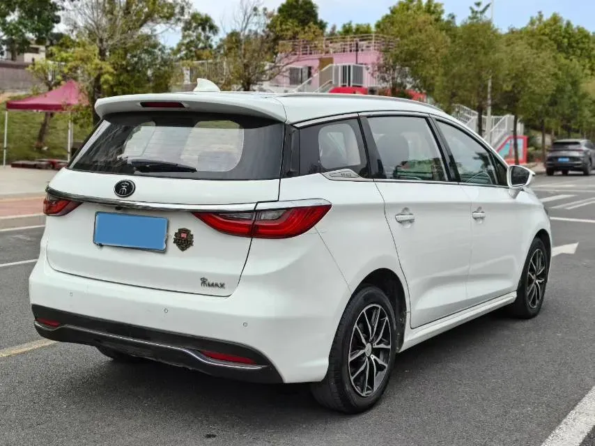 2017 BYD Song MAX 1.5T 154HP L4 6DCT,autocango,china used car exporter,china ev exporter,chinese used car exporter,chinese used ev exporter