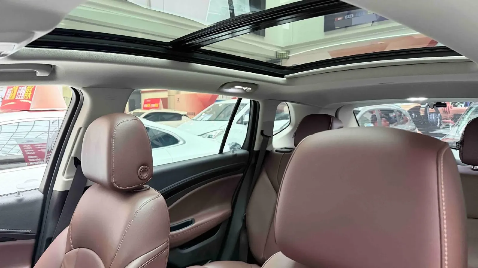 2021 Buick EnvisionPlus 1.5T 169HP L4 7DCT,autocango,china used car exporter,china ev exporter,chinese used car exporter,chinese used ev exporter