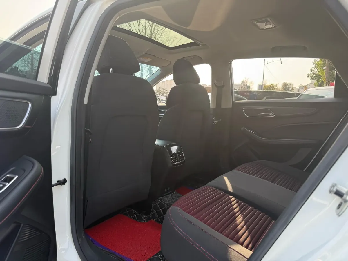 2020 MG MG6 1.5T 181HP L4 7DCT,autocango,china used car exporter,china ev exporter,chinese used car exporter,chinese used ev exporter