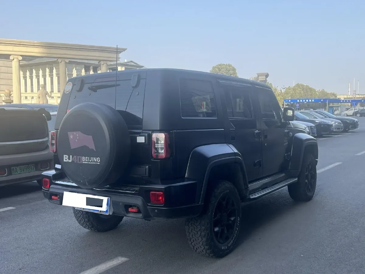 2023 Beijing BJ40 2.0T 163HP L4 8AT,autocango,china used car exporter,china ev exporter,chinese used car exporter,chinese used ev exporter