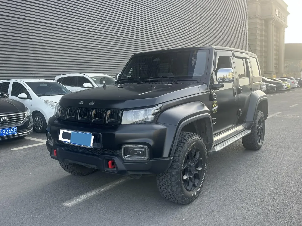 2023 Beijing BJ40 2.0T 163HP L4 8AT,autocango,china used car exporter,china ev exporter,chinese used car exporter,chinese used ev exporter