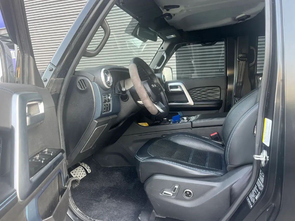 2023 Beijing BJ40 2.0T 163HP L4 8AT,autocango,china used car exporter,china ev exporter,chinese used car exporter,chinese used ev exporter