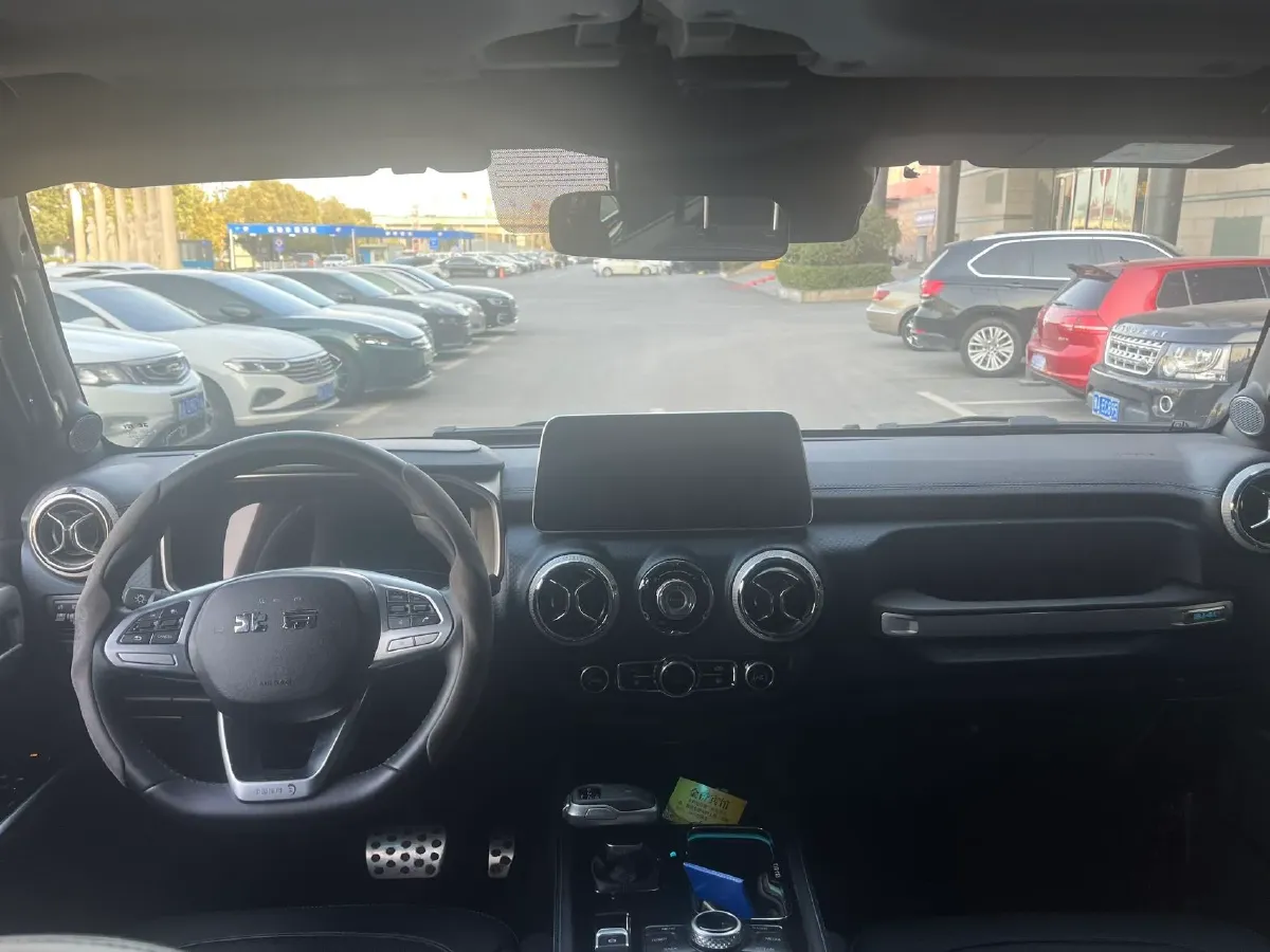 2023 Beijing BJ40 2.0T 163HP L4 8AT,autocango,china used car exporter,china ev exporter,chinese used car exporter,chinese used ev exporter