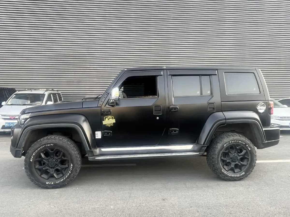 2023 Beijing BJ40 2.0T 163HP L4 8AT,autocango,china used car exporter,china ev exporter,chinese used car exporter,chinese used ev exporter