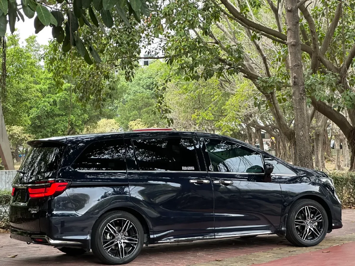 2022 Honda Odyssey 2.0L 146HP L4 E-CVT Hybrid,autocango,china used car exporter,china ev exporter,chinese used car exporter,chinese used ev exporter