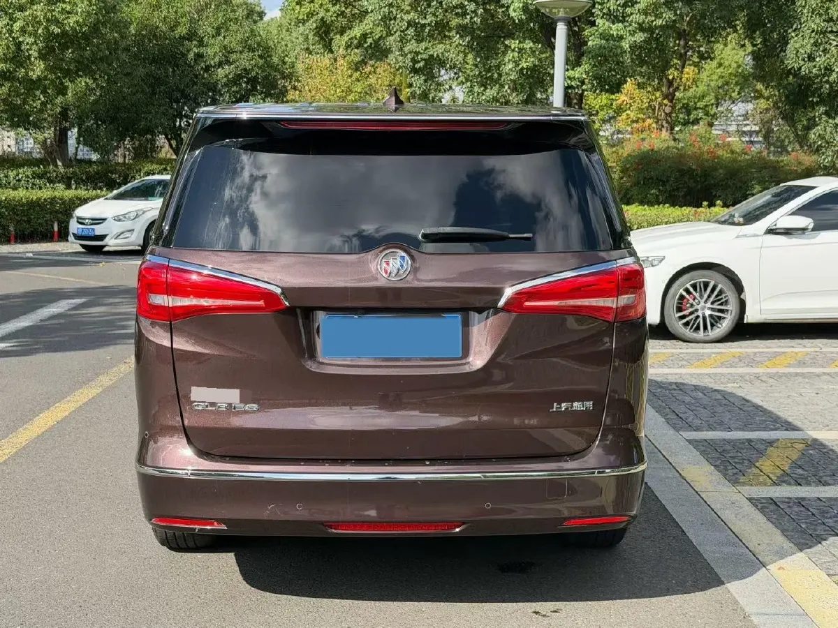 2018 Buick GL8 2.0T 260HP L4 6AT,autocango,china used car exporter,china ev exporter,chinese used car exporter,chinese used ev exporter