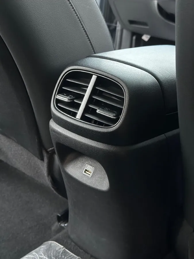 2022 Hyundai Elantra 1.5L 115HP L4 CVT,autocango,china used car exporter,china ev exporter,chinese used car exporter,chinese used ev exporter