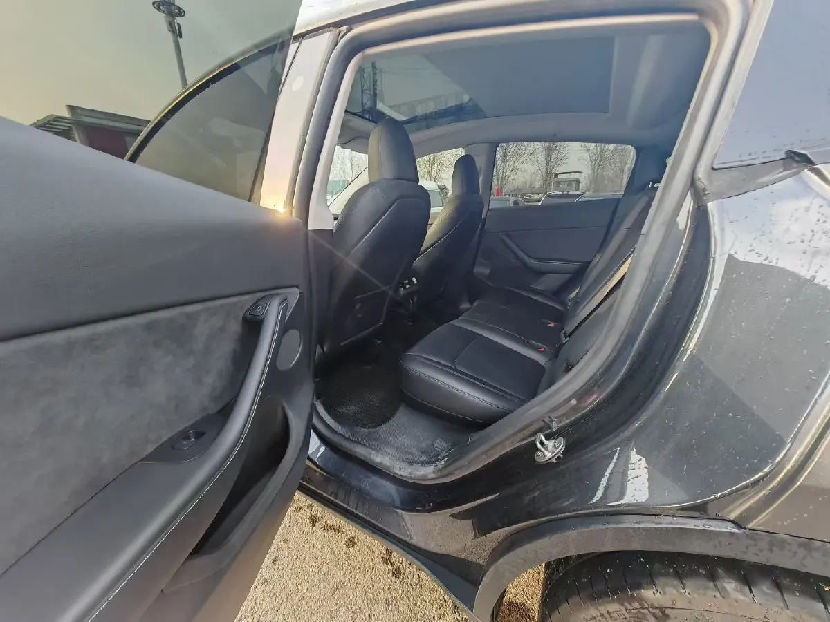 2024 Iveco OuSheng BEV 77.28KWH,autocango,china used car exporter,china ev exporter,chinese used car exporter,chinese used ev exporter