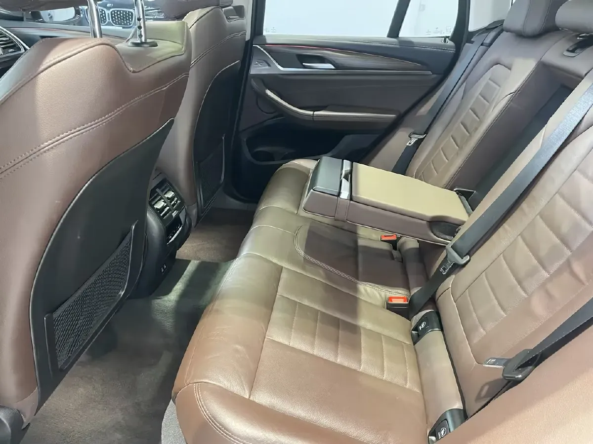 2020 BMW X3 2.0T 224HP L4 8AT,autocango,china used car exporter,china ev exporter,chinese used car exporter,chinese used ev exporter