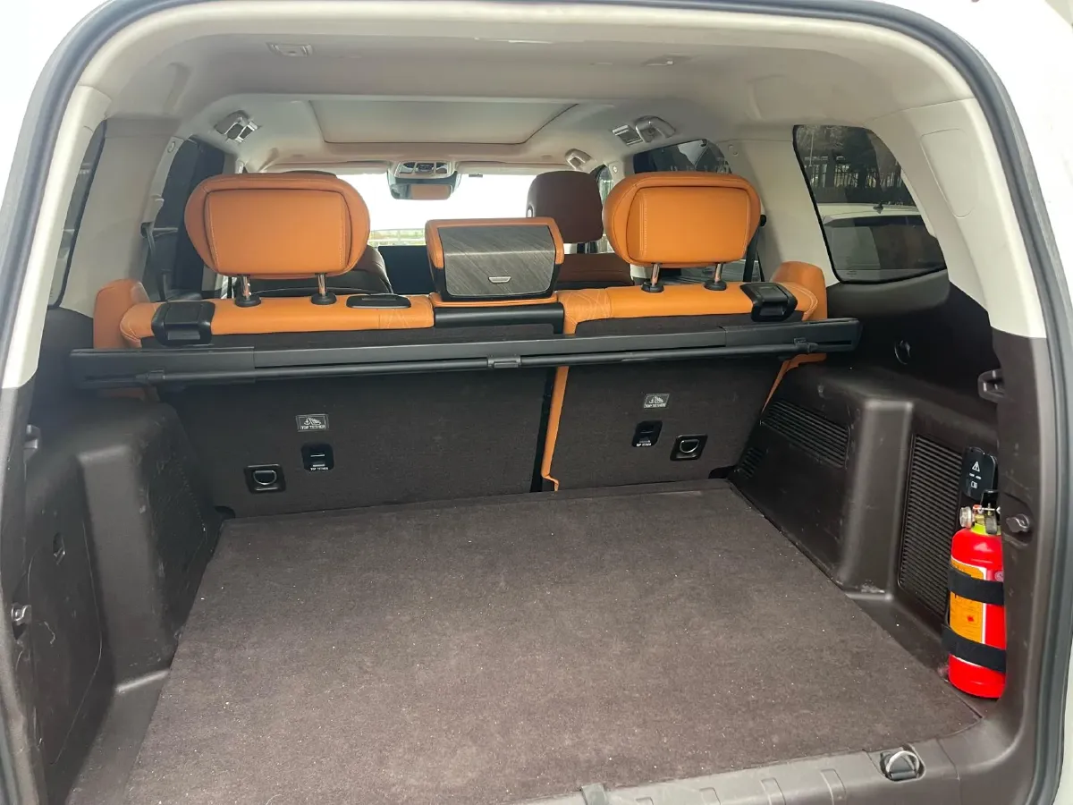 2022 Tank 500 3.0T 360HP V6 9AT,autocango,china used car exporter,china ev exporter,chinese used car exporter,chinese used ev exporter