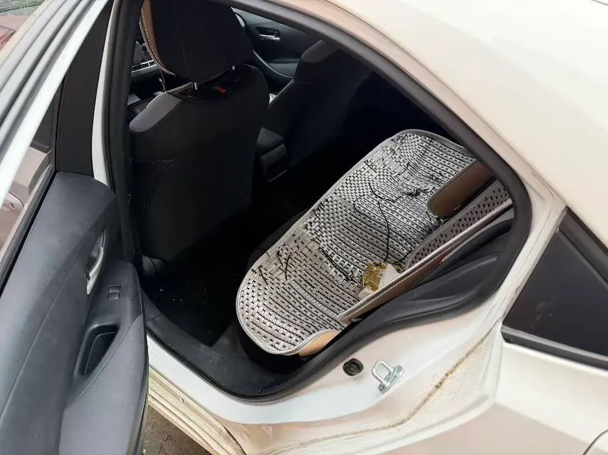 2021 Toyota Corolla 1.2T 116HP L4 CVT,autocango,china used car exporter,china ev exporter,chinese used car exporter,chinese used ev exporter