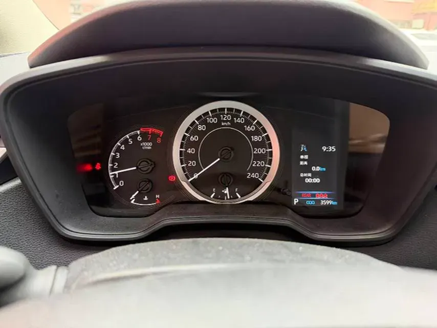 2021 Toyota Corolla 1.2T 116HP L4 CVT,autocango,china used car exporter,china ev exporter,chinese used car exporter,chinese used ev exporter