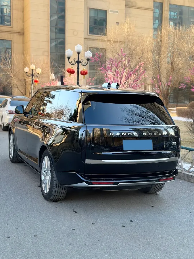 2024 Land Rover Range Rover 3.0T 400HP L6 8AT,autocango,china used car exporter,china ev exporter,chinese used car exporter,chinese used ev exporter