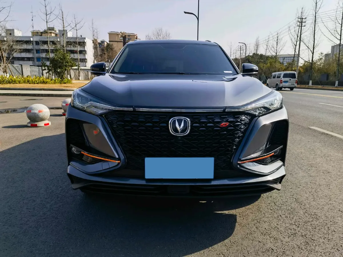 2021 ChangAn CS75 Plus 1.5T 178HP L4 6AT,autocango,china used car exporter,china ev exporter,chinese used car exporter,chinese used ev exporter