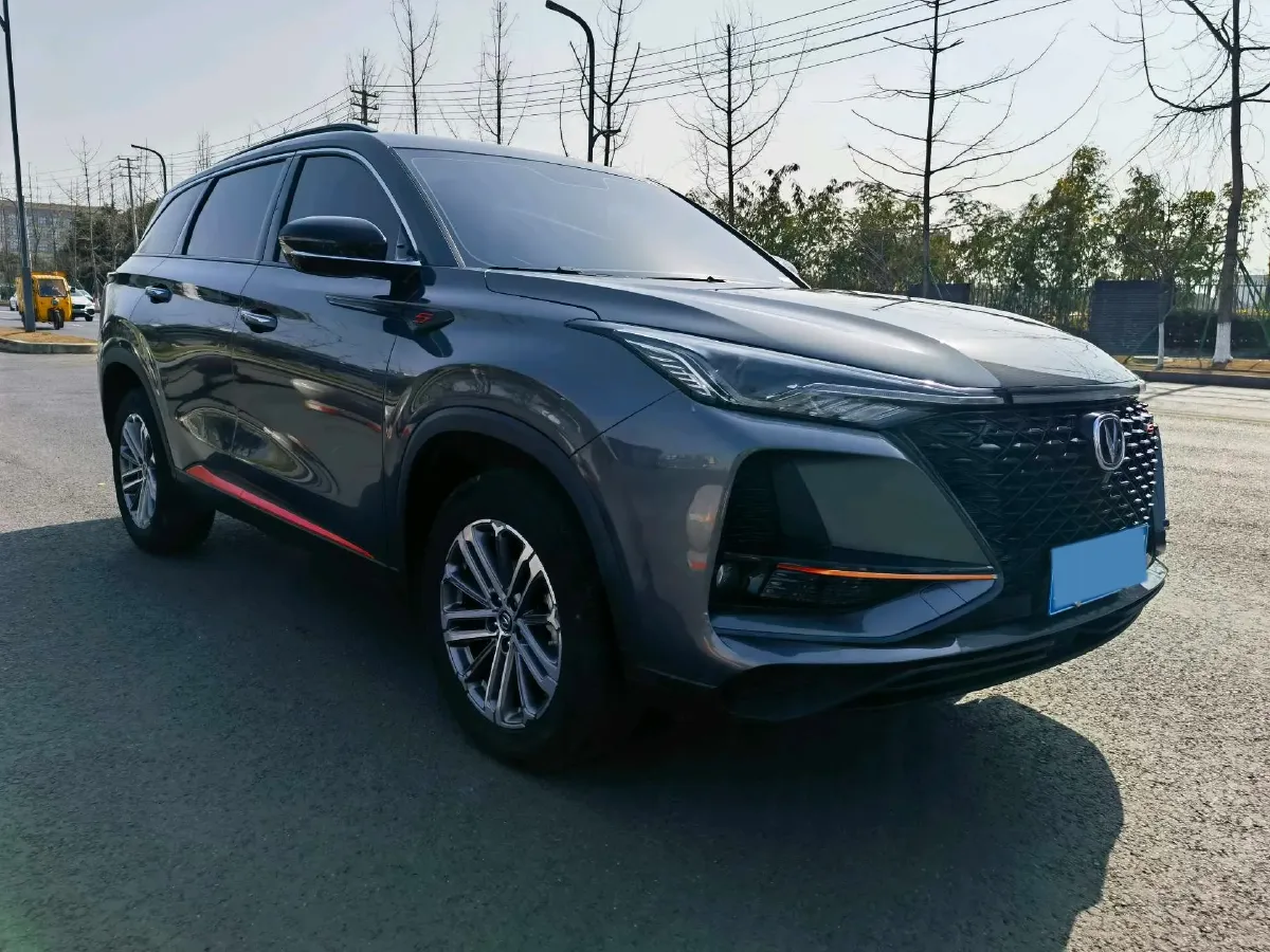 2021 ChangAn CS75 Plus 1.5T 178HP L4 6AT,autocango,china used car exporter,china ev exporter,chinese used car exporter,chinese used ev exporter