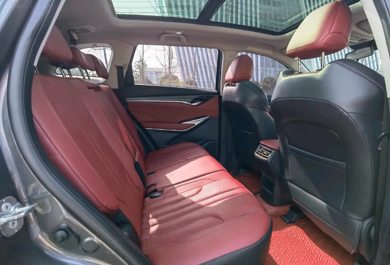 2021 ChangAn CS75 Plus 1.5T 178HP L4 6AT,autocango,china used car exporter,china ev exporter,chinese used car exporter,chinese used ev exporter