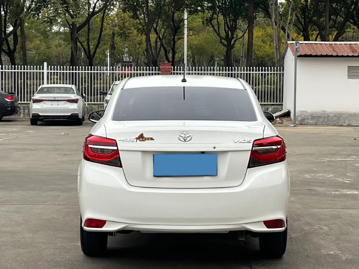 2022 Toyota Vios 1.5L 112HP L4 CVT,autocango,china used car exporter,china ev exporter,chinese used car exporter,chinese used ev exporter