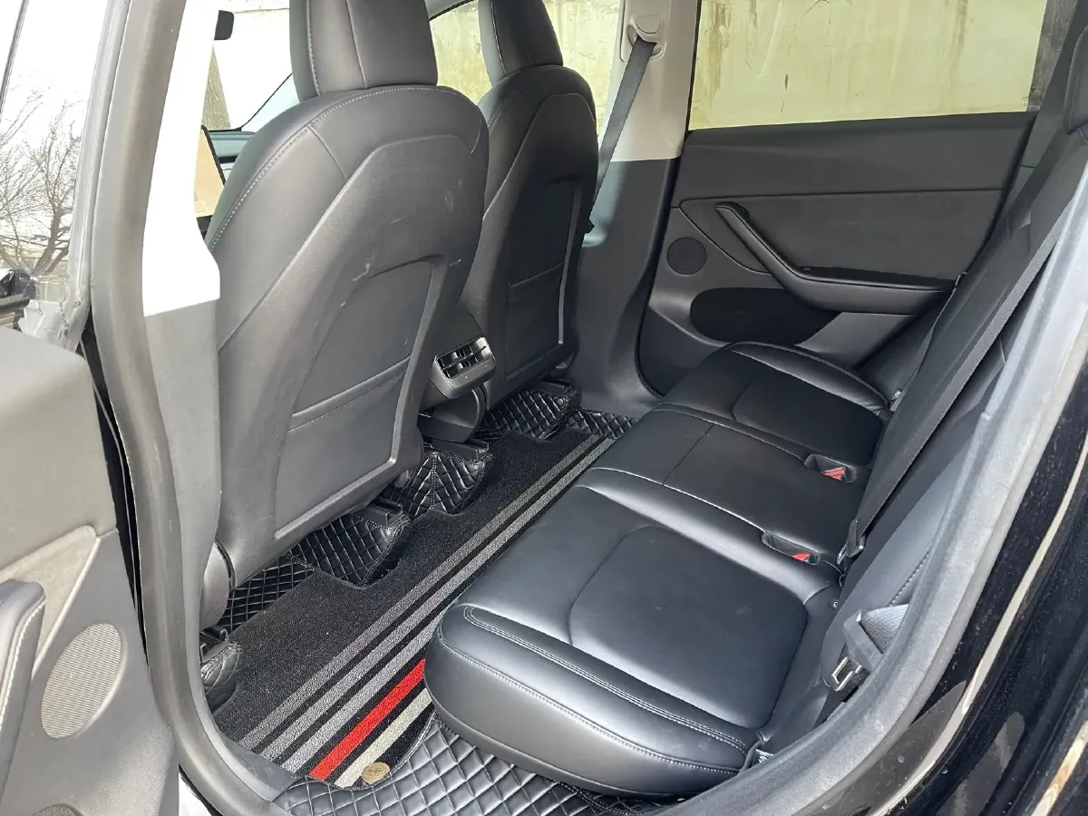 2022 Tesla Model Y BEV 60KWH,autocango,china used car exporter,china ev exporter,chinese used car exporter,chinese used ev exporter