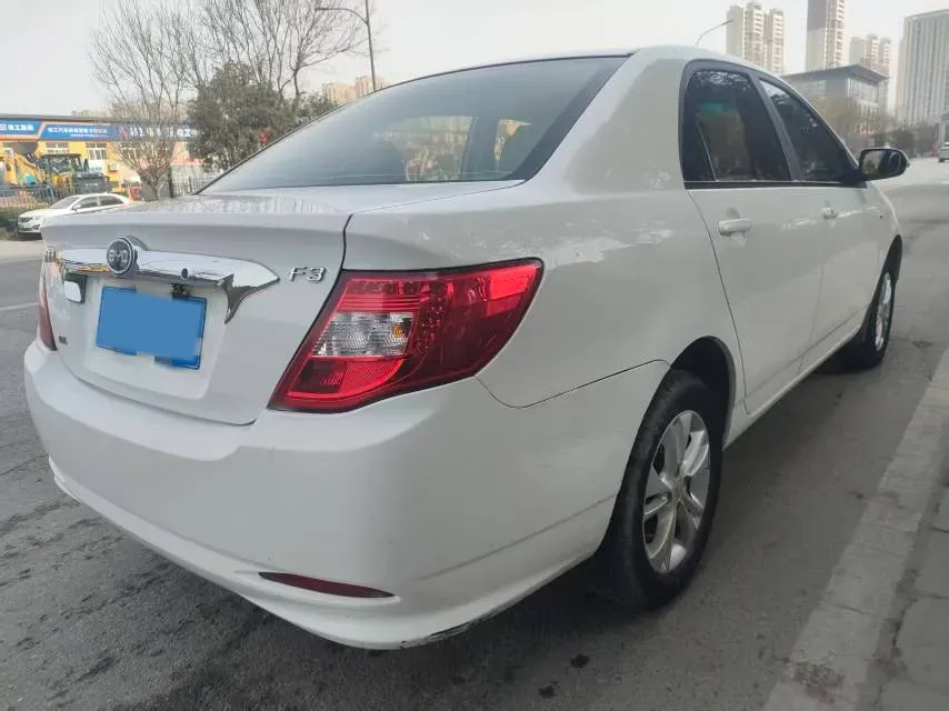 2018 BYD F3 1.5L 109HP L4 5MT,autocango,china used car exporter,china ev exporter,chinese used car exporter,chinese used ev exporter