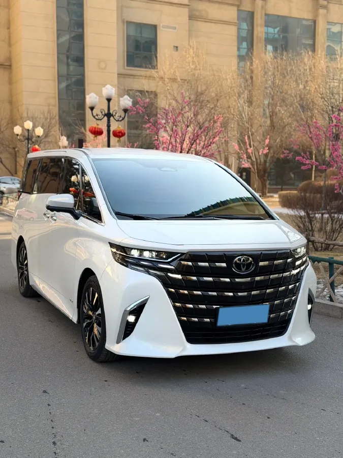 2024 Toyota Alphard 2.5L 190HP L4 E-CVT Hybrid,autocango,china used car exporter,china ev exporter,chinese used car exporter,chinese used ev exporter