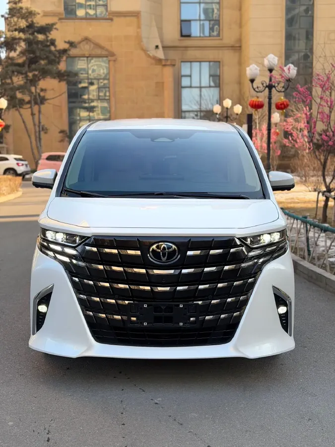 2024 Toyota Alphard 2.5L 190HP L4 E-CVT Hybrid,autocango,china used car exporter,china ev exporter,chinese used car exporter,chinese used ev exporter