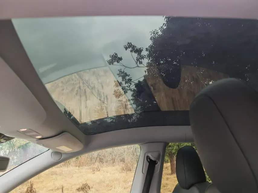 2022 Tesla Model Y BEV 60KWH,autocango,china used car exporter,china ev exporter,chinese used car exporter,chinese used ev exporter