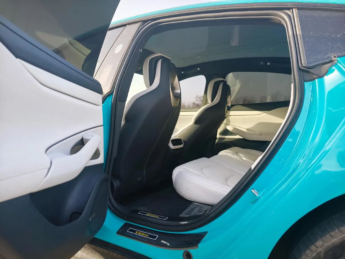 2024 MI SU7 BEV 101KWH,autocango,china used car exporter,china ev exporter,chinese used car exporter,chinese used ev exporter