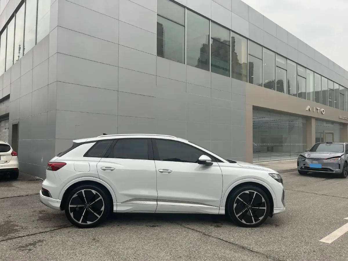 2023 Audi Q4 e-tron BEV 84.8KWH,autocango,china used car exporter,china ev exporter,chinese used car exporter,chinese used ev exporter