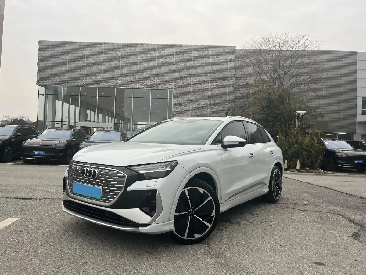 2023 Audi Q4 e-tron BEV 84.8KWH,autocango,china used car exporter,china ev exporter,chinese used car exporter,chinese used ev exporter