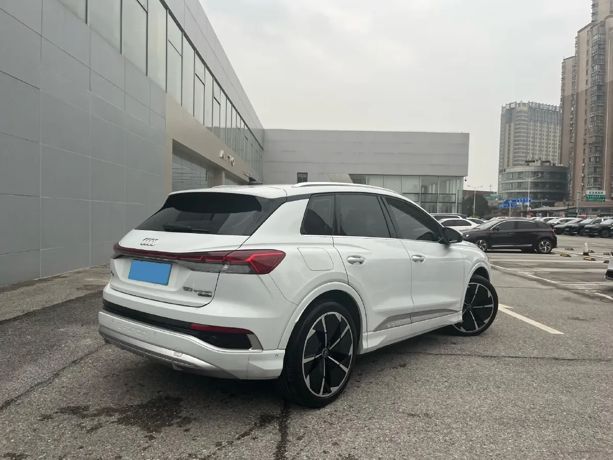 2023 Audi Q4 e-tron BEV 84.8KWH,autocango,china used car exporter,china ev exporter,chinese used car exporter,chinese used ev exporter