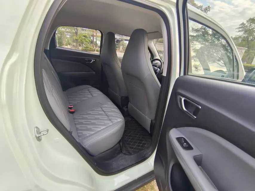 2024 Leapmotor T03 BEV 41.3KWH,autocango,china used car exporter,china ev exporter,chinese used car exporter,chinese used ev exporter