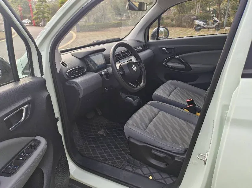 2024 Leapmotor T03 BEV 41.3KWH,autocango,china used car exporter,china ev exporter,chinese used car exporter,chinese used ev exporter