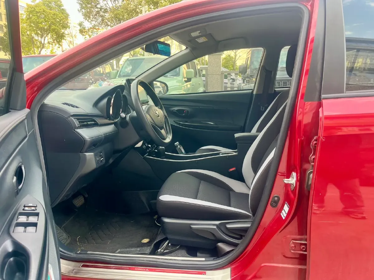 2021 Toyota Yaris L 1.5L 112HP L4 CVT,autocango,china used car exporter,china ev exporter,chinese used car exporter,chinese used ev exporter