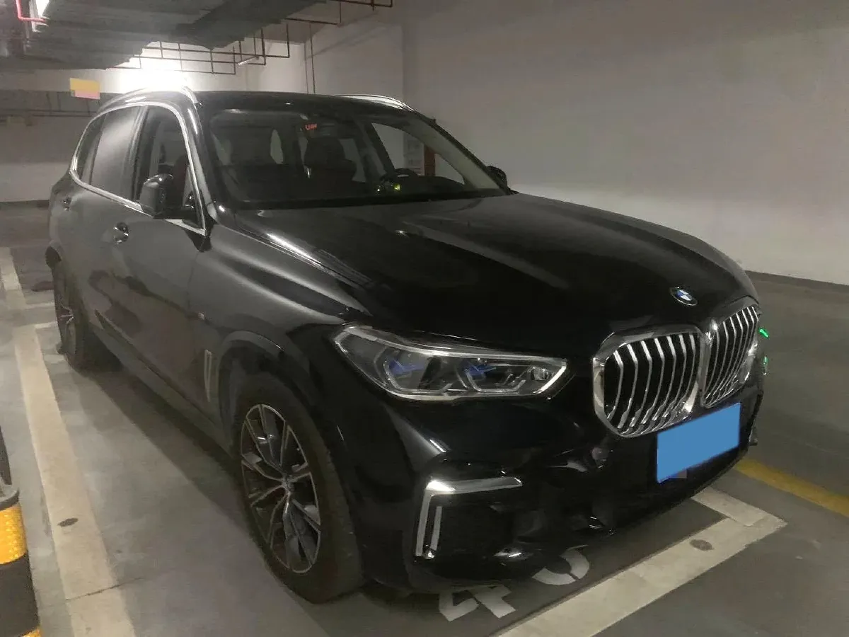 2022 BMW X5 2.0T 245HP L4 8AT,autocango,china used car exporter,china ev exporter,chinese used car exporter,chinese used ev exporter