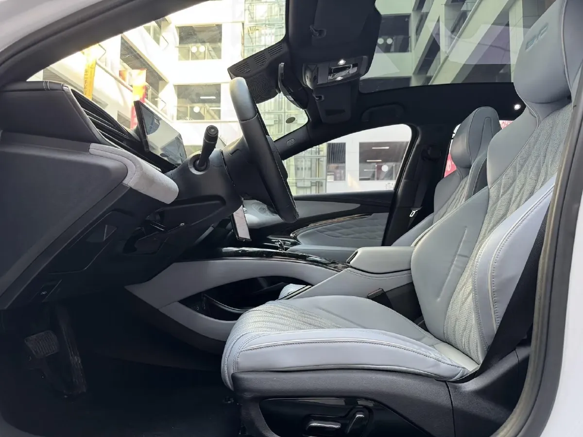 2023 BYD Seal BEV 61.4KWH,autocango,china used car exporter,china ev exporter,chinese used car exporter,chinese used ev exporter