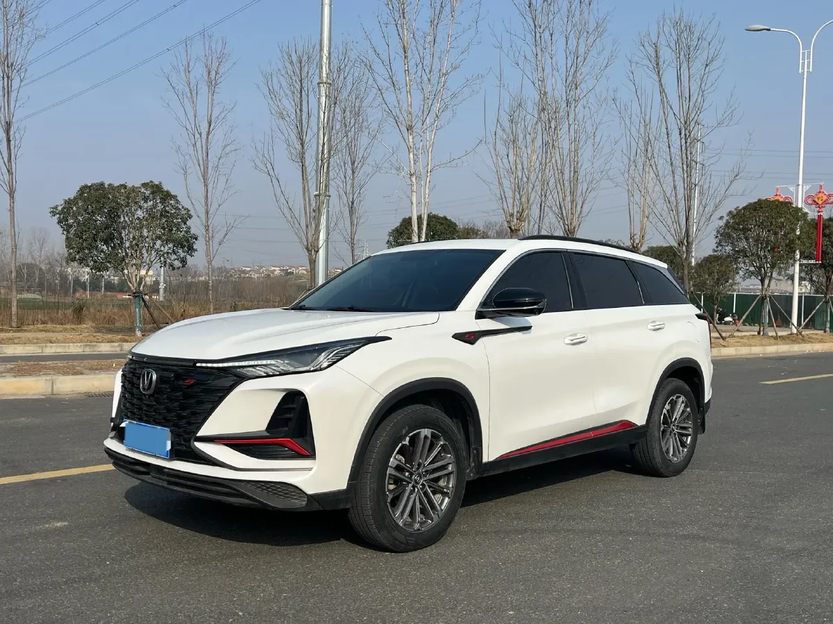 2022 ChangAn CS75 Plus 1.5T 178HP L4 6AT,autocango,china used car exporter,china ev exporter,chinese used car exporter,chinese used ev exporter