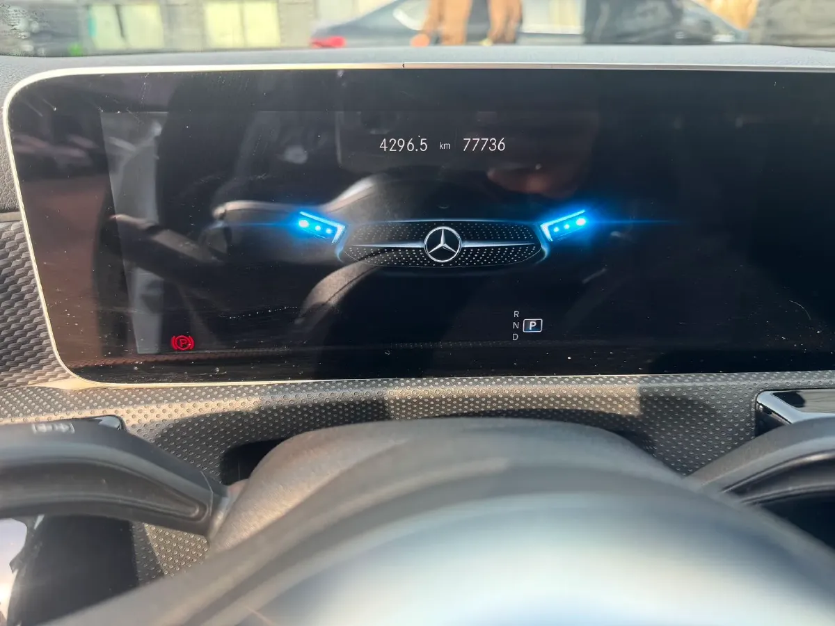 2020 Mercedes-Benz A Class 1.3T 163HP L4 7DCT,autocango,china used car exporter,china ev exporter,chinese used car exporter,chinese used ev exporter