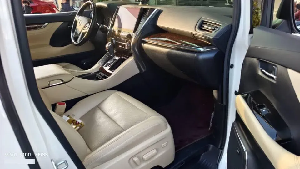 2020 Toyota Alphard 2.5L 117HP L4 E-CVT Hybrid,autocango,china used car exporter,china ev exporter,chinese used car exporter,chinese used ev exporter