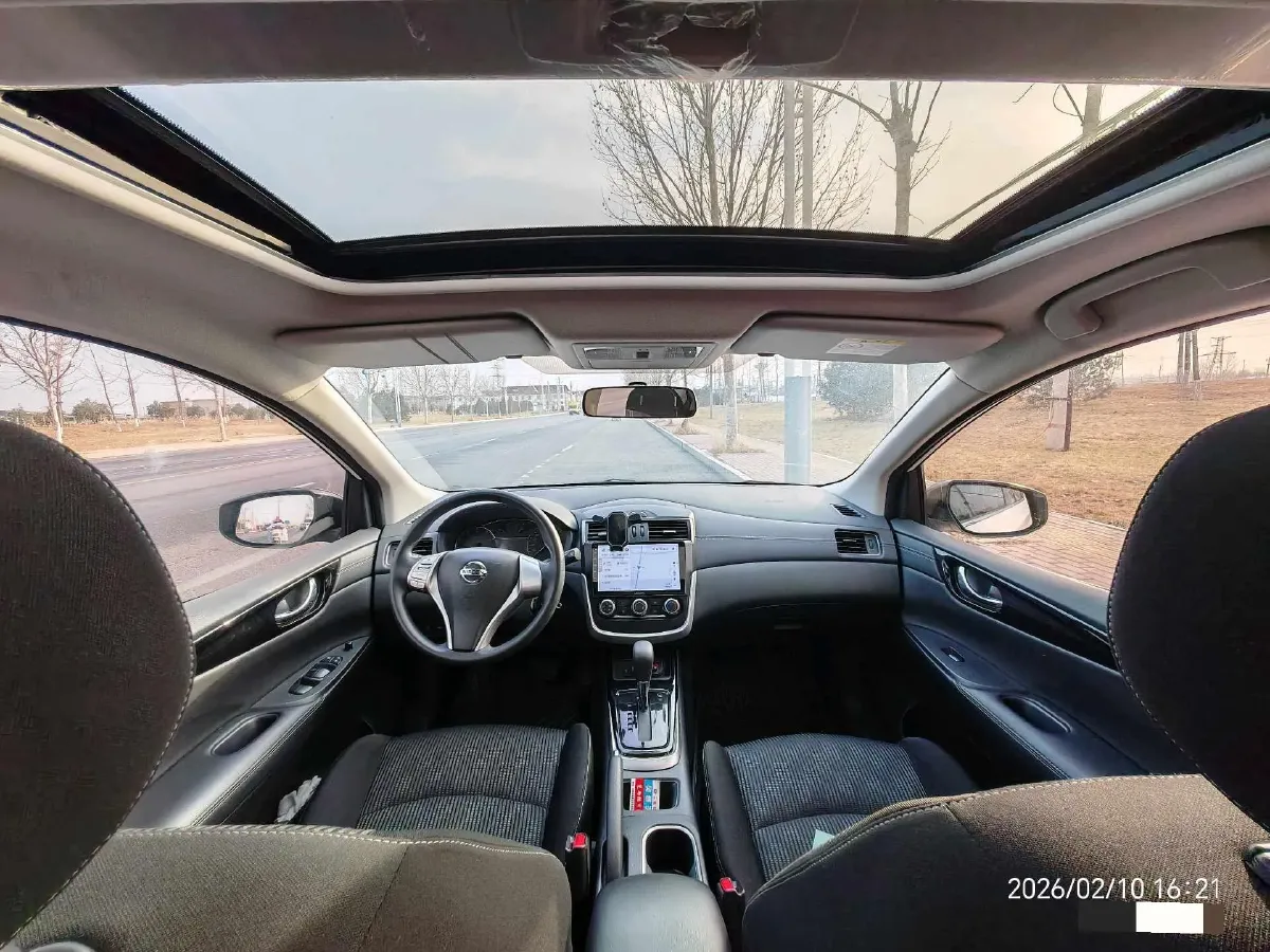 2023 Nissan Tiida 1.6L 122HP L4 CVT,autocango,china used car exporter,china ev exporter,chinese used car exporter,chinese used ev exporter