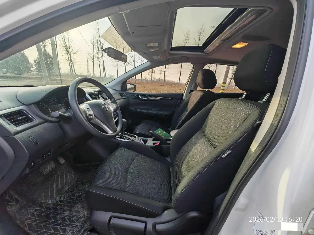 2023 Nissan Tiida 1.6L 122HP L4 CVT,autocango,china used car exporter,china ev exporter,chinese used car exporter,chinese used ev exporter