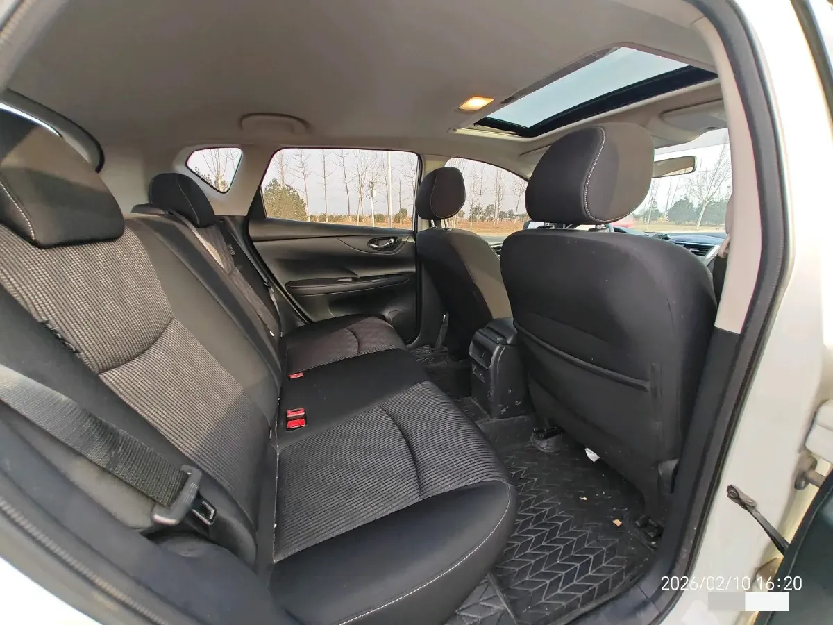 2023 Nissan Tiida 1.6L 122HP L4 CVT,autocango,china used car exporter,china ev exporter,chinese used car exporter,chinese used ev exporter