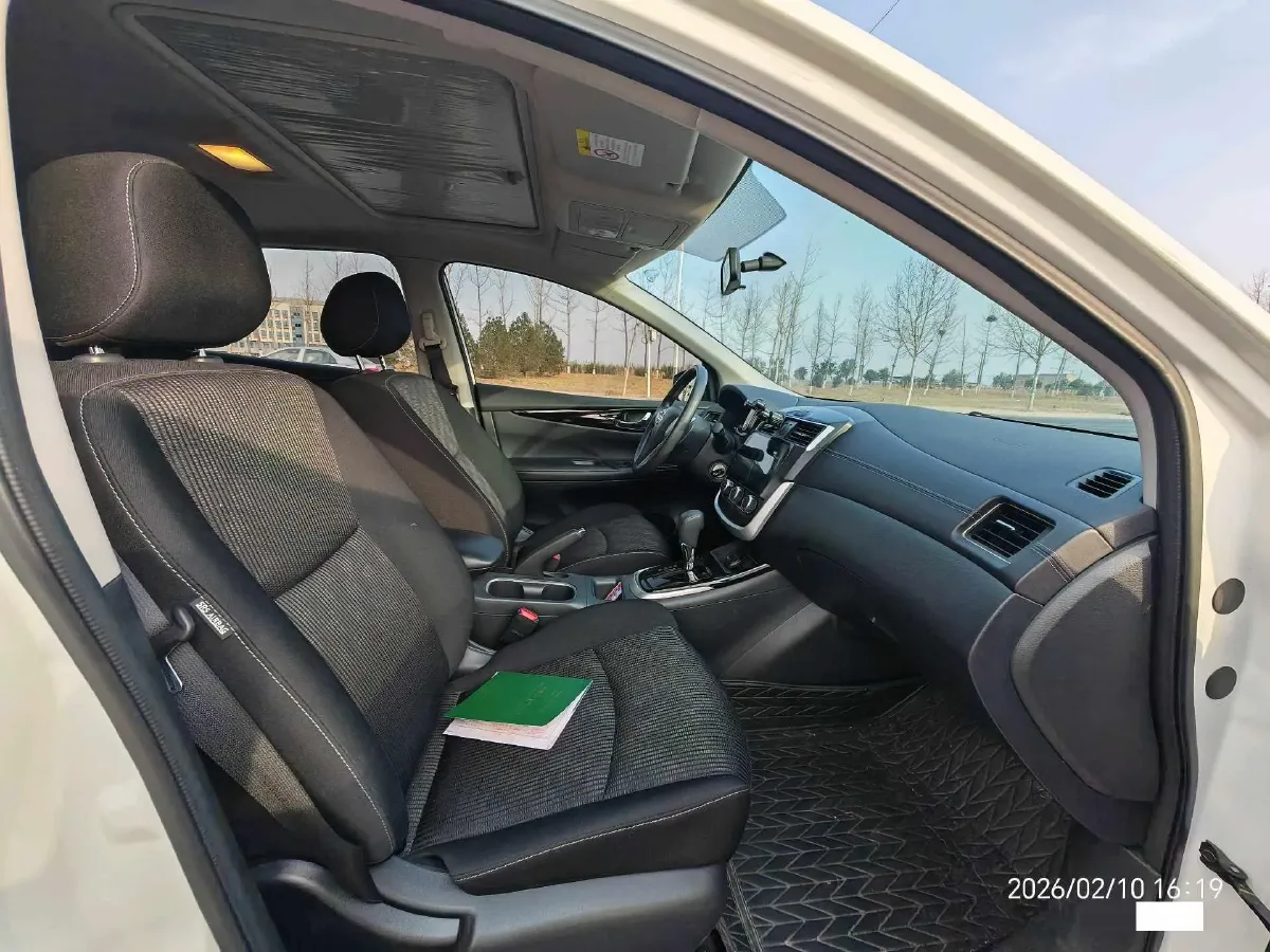 2023 Nissan Tiida 1.6L 122HP L4 CVT,autocango,china used car exporter,china ev exporter,chinese used car exporter,chinese used ev exporter