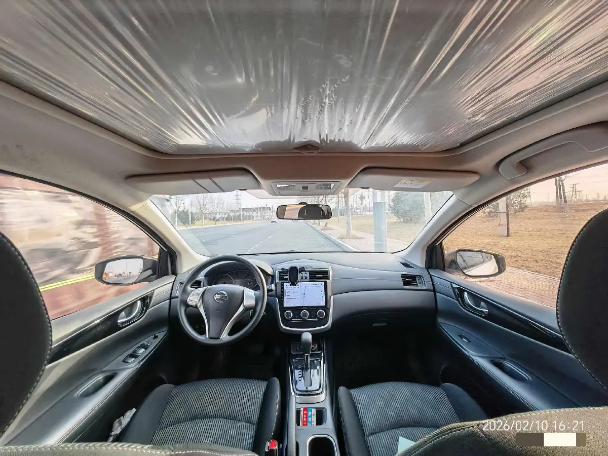 2023 Nissan Tiida 1.6L 122HP L4 CVT,autocango,china used car exporter,china ev exporter,chinese used car exporter,chinese used ev exporter