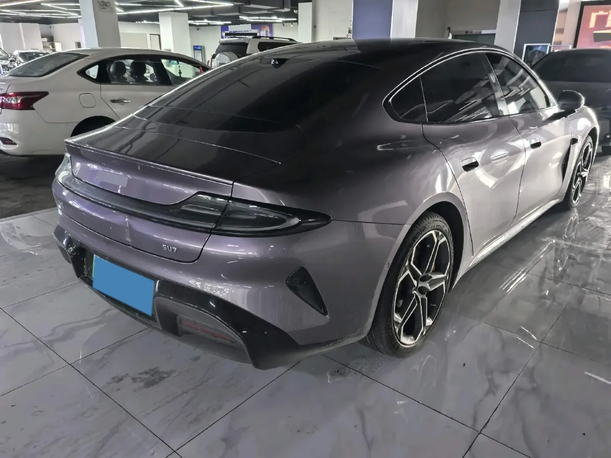 2024 MI SU7 BEV 73.6KWH,autocango,china used car exporter,china ev exporter,chinese used car exporter,chinese used ev exporter