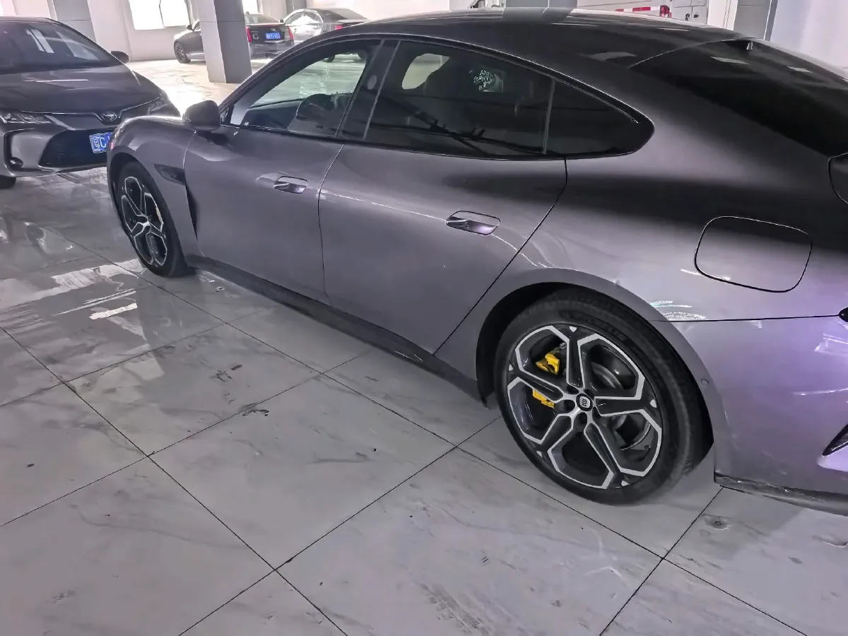 2024 MI SU7 BEV 73.6KWH,autocango,china used car exporter,china ev exporter,chinese used car exporter,chinese used ev exporter