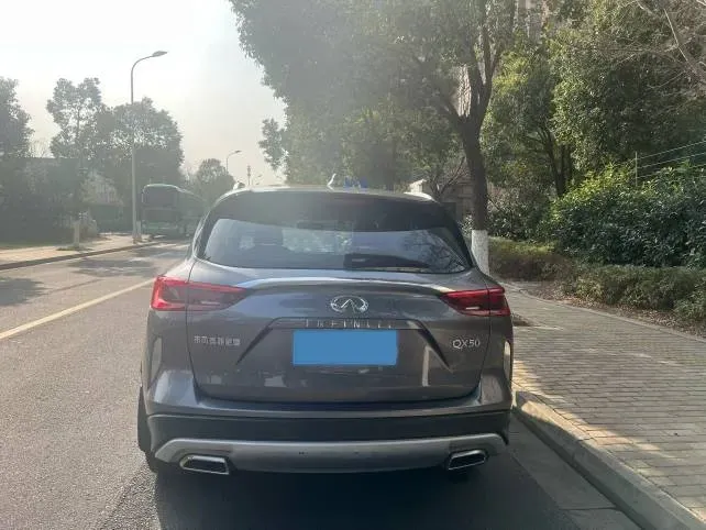 2018 Mitsubishi Pajero 3.0L 174HP V6 5AT,autocango,china used car exporter,china ev exporter,chinese used car exporter,chinese used ev exporter