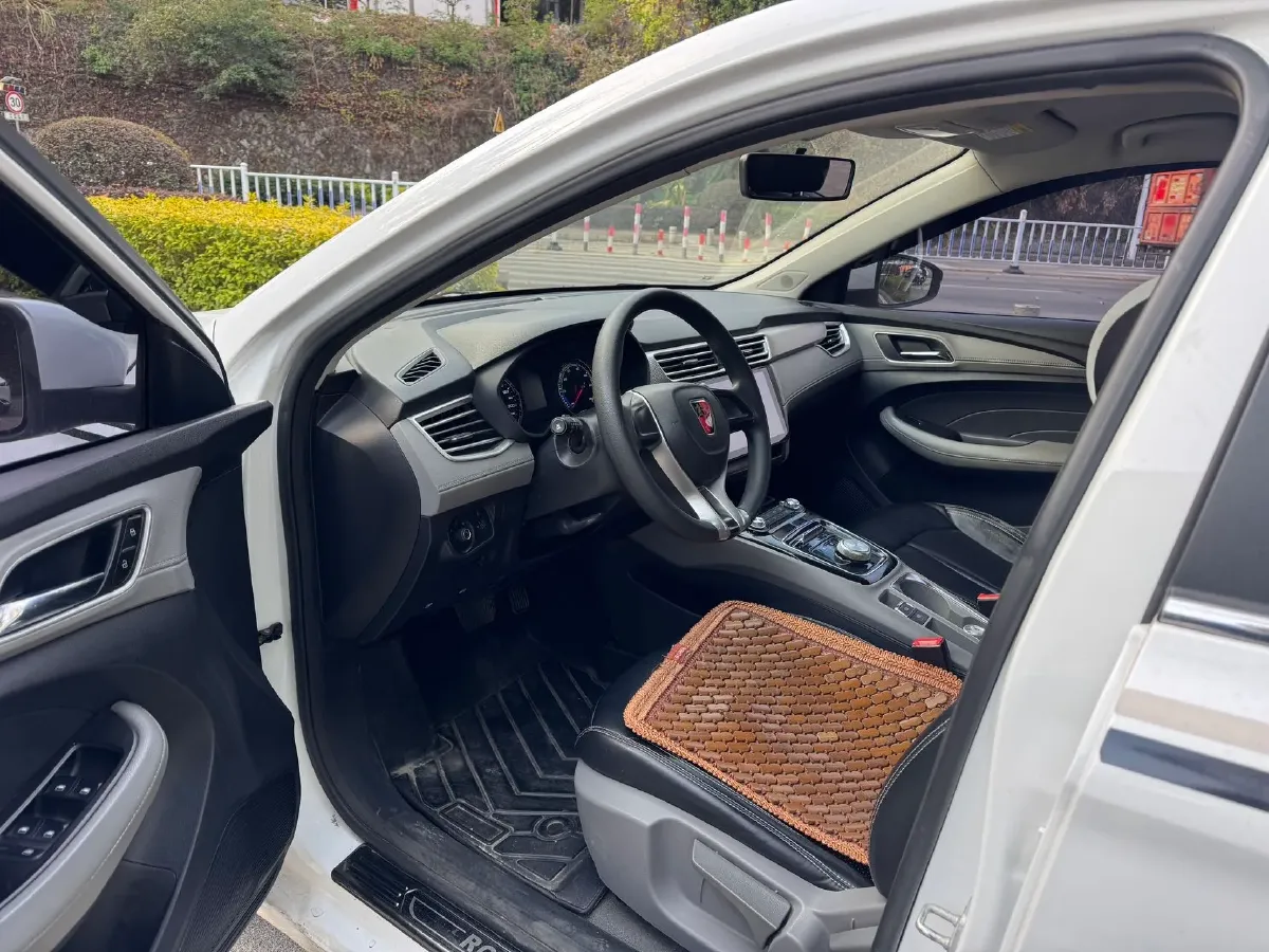 2019 Roewe Ei5 BEV 52.5KWH,autocango,china used car exporter,china ev exporter,chinese used car exporter,chinese used ev exporter