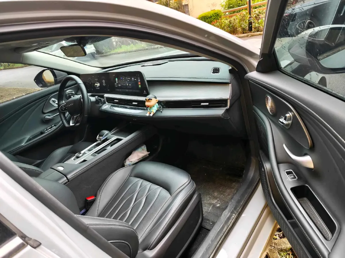 2025 Chery Arrizo 8 1.6T 197HP L4 7DCT,autocango,china used car exporter,china ev exporter,chinese used car exporter,chinese used ev exporter