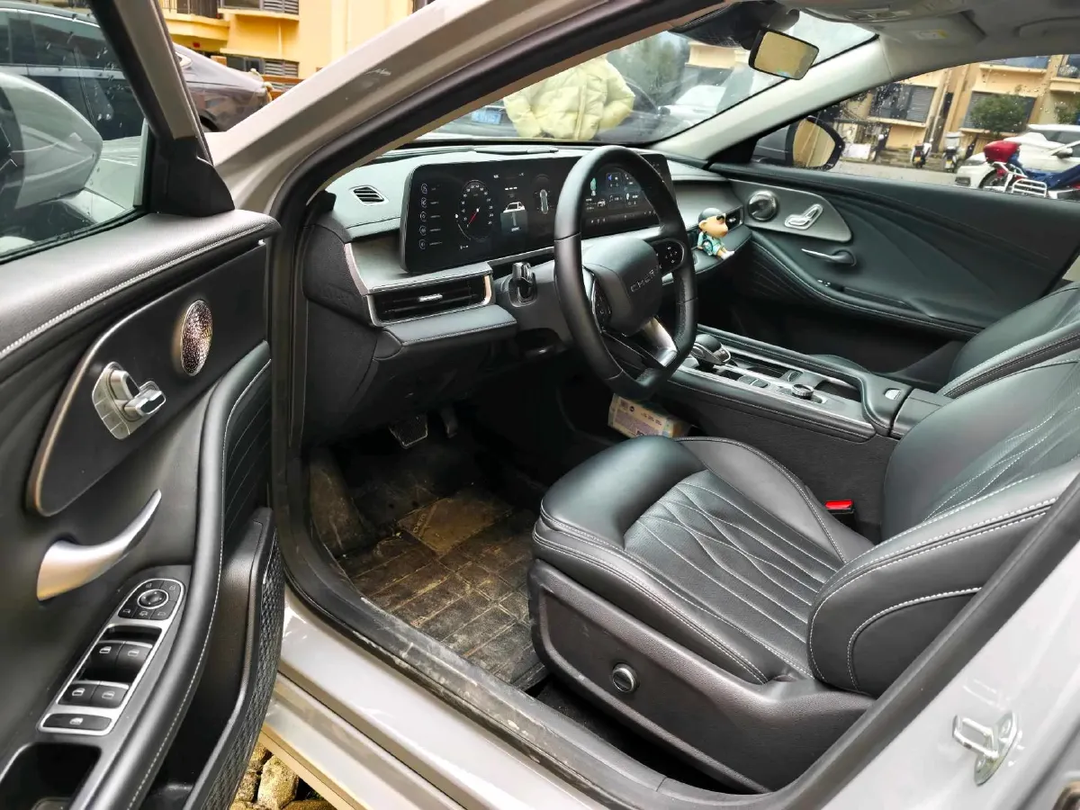 2025 Chery Arrizo 8 1.6T 197HP L4 7DCT,autocango,china used car exporter,china ev exporter,chinese used car exporter,chinese used ev exporter